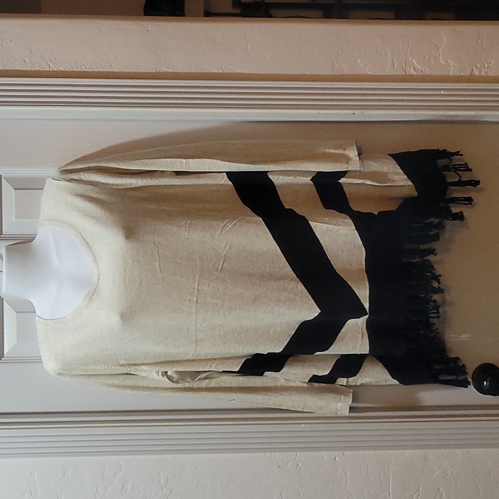🎀 Fringe top New - Picture 3 of 8